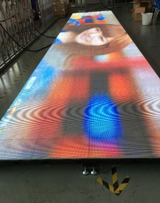 พื้นเต้นรำ LED หลากสีความละเอียดสูง 3840Hz 196V สำหรับเวทีคอนเสิร์ต