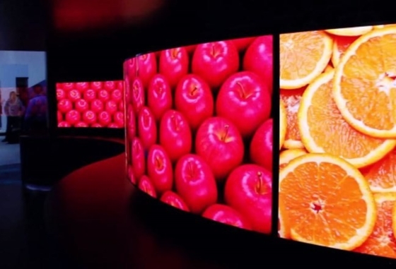 เช่าตู้อลูมิเนียมจอแสดงผล LED P3.91 จอ LED แบน HD กลางแจ้งในร่ม
