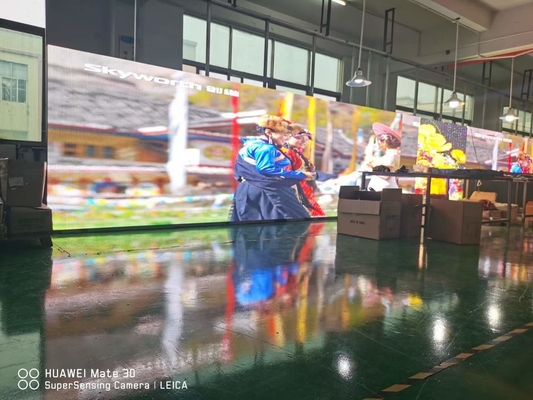 P4 P5 Outdoor LED Video Walls Full Colour Small Pitch Display 5mm