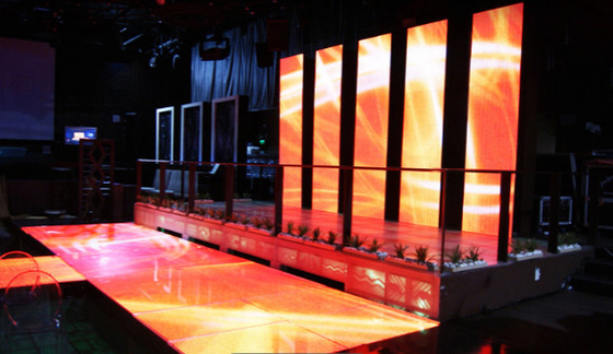 110V-240V LED Dance Floor Screen การรับประกัน 1 ปี และอายุการใช้งาน 100000 ชั่วโมง