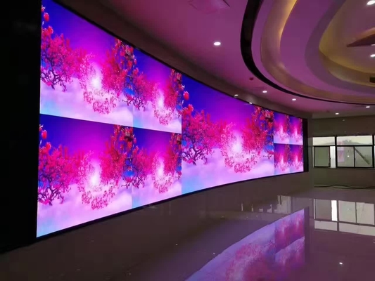 MBI5124 ห้องประชุมแบบพกพาให้เช่าจอ LED Video Wall 50m View 65536deg