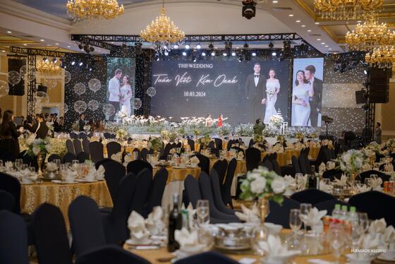 HD IC 2153 จอแสดงผล LED ผนังวิดีโองานแต่งงาน 1/ 16 สแกน AC220V 522nm