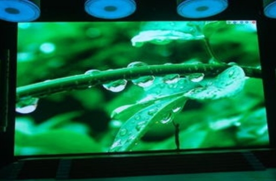 ตู้โชว์ Led 500 * 500 มม. 1200Hz P2.976 เช่าในร่ม RGB 3IN1