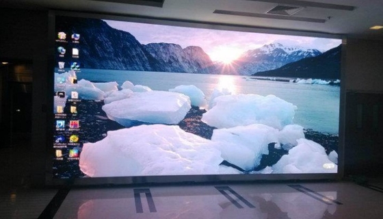 SMD1212 โฆษณาแบบพิกเซลแคบลงโฆษณาแบบดิสเพลย์ 1R1G1B Led Pixel Wall RoHs FCC