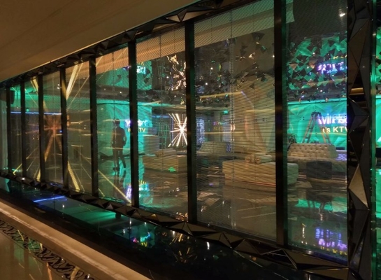 หน้าจอแสดงผลหน้าต่าง LED ด้านหลัง 16.7 ล้านล้าน 220W / M2 P7.8 ความสว่างสูง