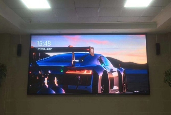 หน้าจอแสดงผลโฆษณาในร่มที่มีสีสัน 14 บิต P2 Led Video Wall 264V