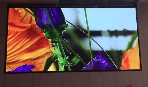 576 * 960mm Indoor P3 Led Screen Cabinet 180W / Sqm ความละเอียดสูงOEM