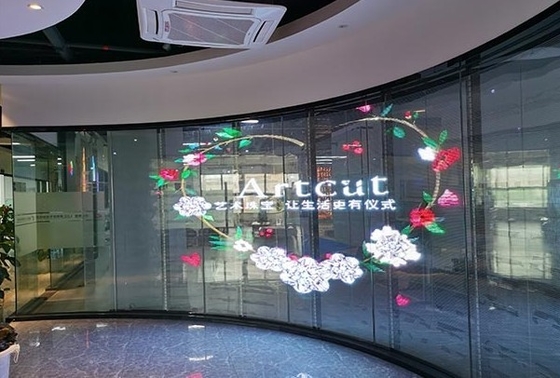 63775 Dots / M2 หน้าจอแสดงผลแบบ Led Window สัญญาณ 1R1G1B ISO14001 See Through