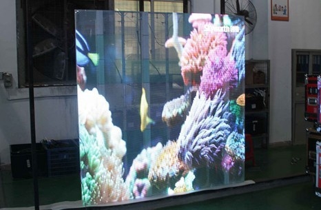 5.6 มม. โปร่งใสสูง Led Shop Window Display 11 Scan 63775dots/ M2