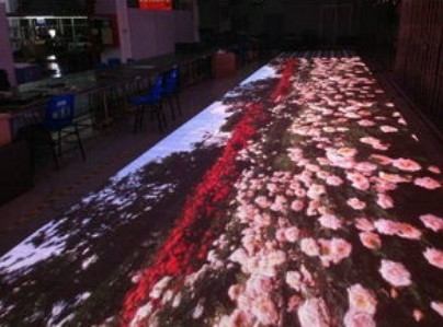 Longda 900cd SMD2121 เช่าฟลอร์เต้นรำสีขาว W52 × H52 Dots
