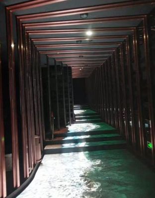 พื้นเต้นรำ LED หลากสีความละเอียดสูง 3840Hz 196V สำหรับเวทีคอนเสิร์ต