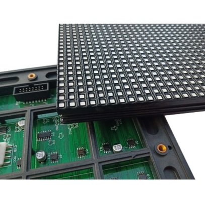 หน้าจอแสดงผล LED กลางแจ้งแบบกันน้ำแบบ Full Color ขนาด 32x32 จุด P6 IP65 FCC