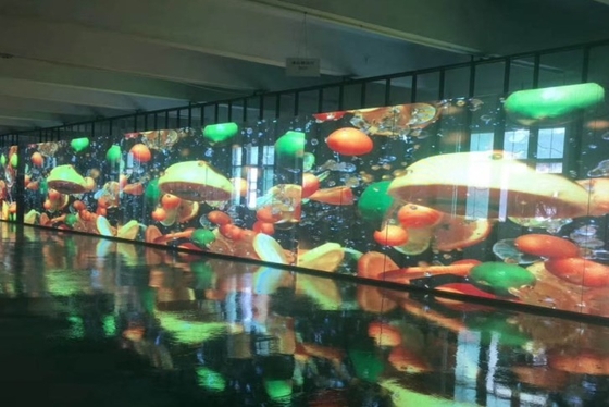 3500cd / M²กระจกใส LED แสดงหน้าจอ FCC IP43 12m สำหรับร้านขายเครื่องประดับ
