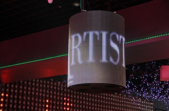 P4 RGB IP43 โมดูล LED แบบยืดหยุ่นสีเต็มรูปแบบ 700cd / M2 Anti Distortion