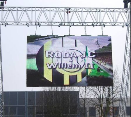 ความสว่างสูง 1R1G1B Outdoor Led Video Walls ป้ายโฆษณา P4mm 14bit