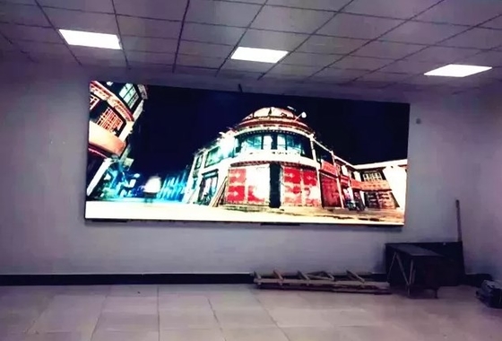 โฆษณา P3 Indoor Full Color LED Display 192x192mm Die Casting Aluminium