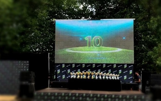 500x500mm 1000nits แผงแสดงผลแบบโมดูลาร์ให้เช่าจอ Led งานแต่งงาน