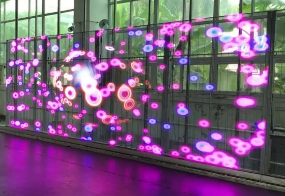 หน้าจอ LED ผนังวิดีโอโปร่งใส AC85V หน้าจอแสดงผล RGB Led Window