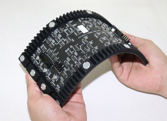 หน้าจอแสดงผล LED โค้ง 240X120 มม. SMD1515 แผงโมดูล LED ยืดหยุ่น P2 ในอาคาร